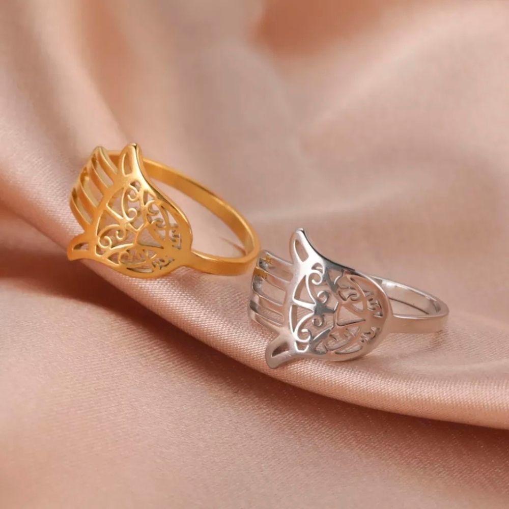 Beautiful Hamsa Ring - Stainless Steel
